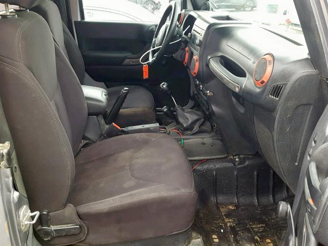 1C4AJWAGXDL648711 - 2013 JEEP WRANGLER S Gümüş foto 5