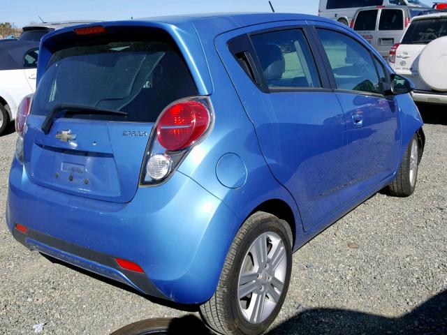 KL8CD6S95DC621294 - 2013 CHEVROLET SPARK 1LT BLUE photo 4