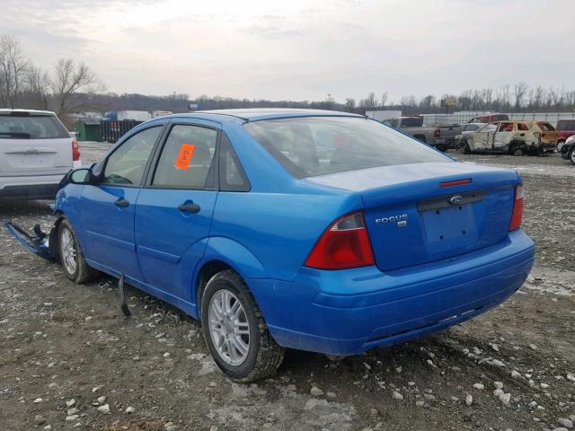 1FAFP34N77W188722 - 2007 FORD FOCUS ZX4 BLUE photo 3