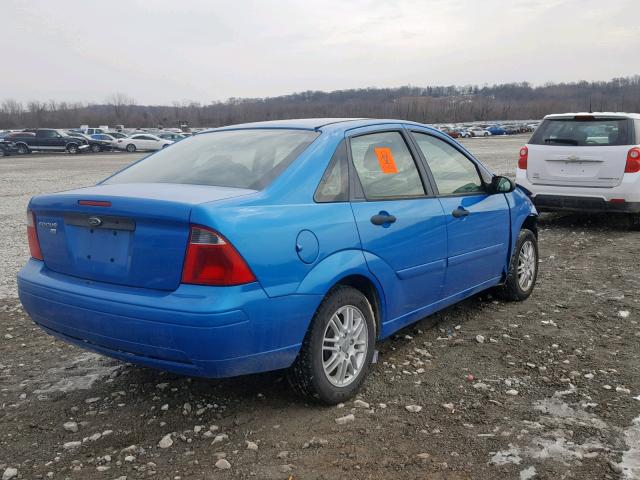 1FAFP34N77W188722 - 2007 FORD FOCUS ZX4 BLUE photo 4