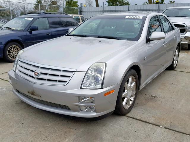 1G6DW677050157401 - 2005 CADILLAC STS SILVER photo 2