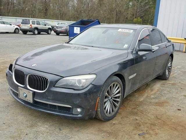 WBAKA4C57BC612960 - 2011 BMW 740 I BLACK photo 2