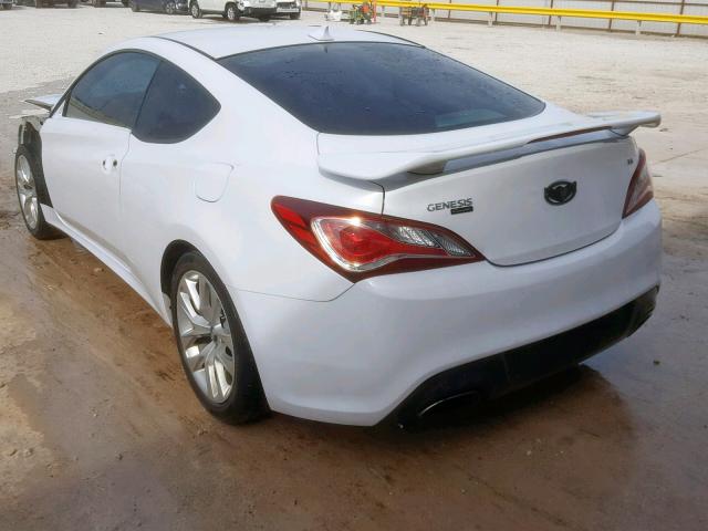 KMHHU6KJ3FU122901 - 2015 HYUNDAI GENESIS CO WHITE photo 3