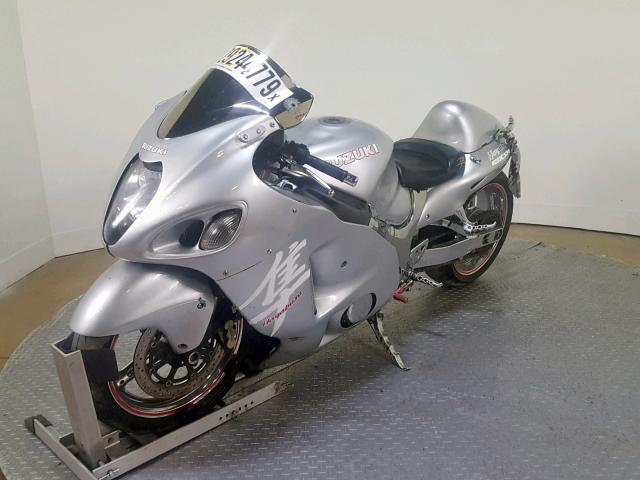 JS1GW71A532104936 - 2003 SUZUKI GSX1300 R SILVER photo 4