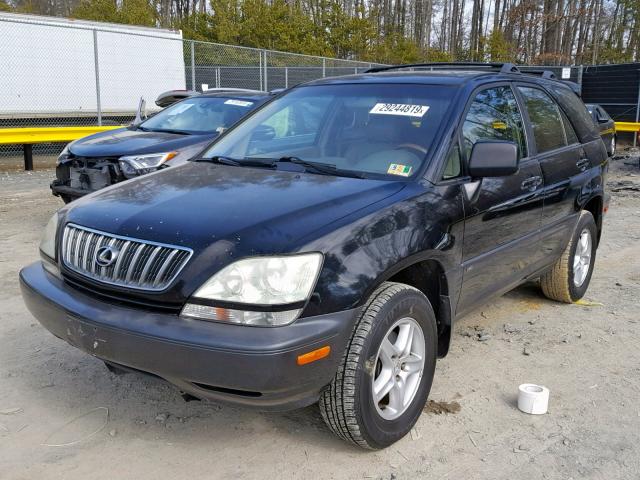 JTJHF10U920242392 - 2002 LEXUS RX 300 BLACK photo 2