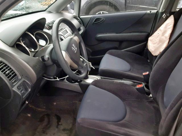 JHMGD38448S069378 - 2008 HONDA FIT SILVER photo 5