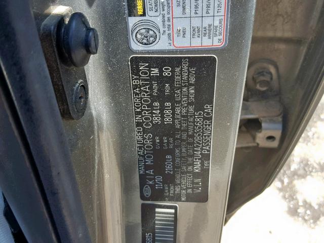 KNAFU4A22B5356815 - 2011 KIA FORTE EX SILVER photo 10