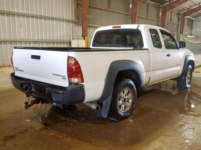 5TETU62N37Z468781 - 2007 TOYOTA TACOMA PRE WHITE photo 4