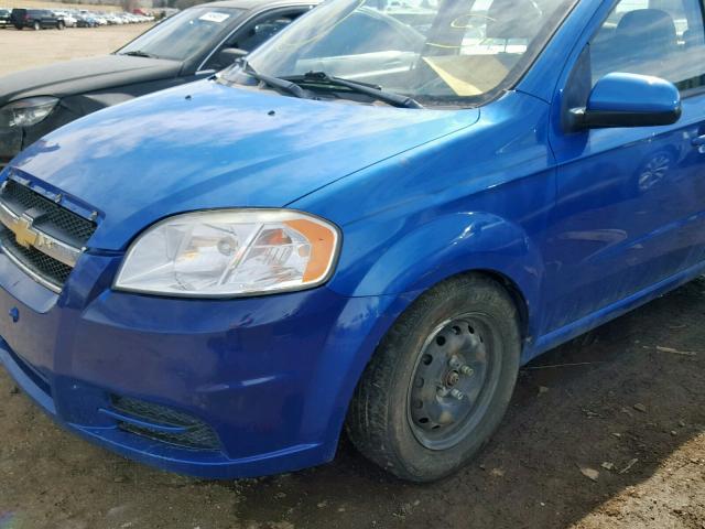 KL1TD5DE8AB110151 - 2010 CHEVROLET AVEO LS BLUE photo 9