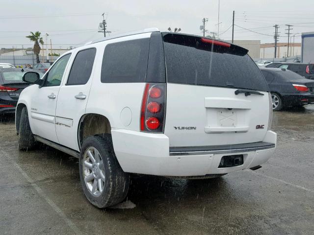 1GKEC63858J162752 - 2008 GMC YUKON DENA WHITE photo 3