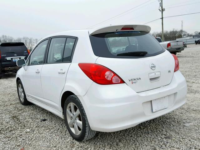 3N1BC1CPXAL382351 - 2010 NISSAN VERSA S WHITE photo 3