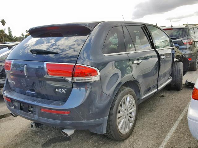 2LMDJ6JK6DBL24902 - 2013 LINCOLN MKX CHARCOAL photo 4