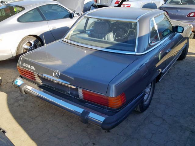 WDBBA45A8BB007847 - 1981 MERCEDES-BENZ 380 SL GRAY photo 4