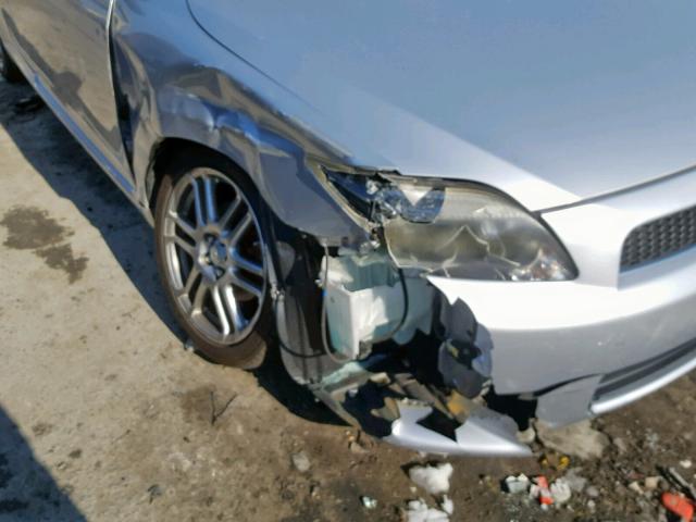 JTKDE177370212888 - 2007 TOYOTA SCION TC SILVER photo 9