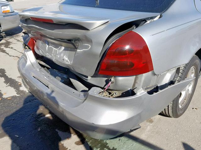 2G2WP552981128478 - 2008 PONTIAC GRAND PRIX SILVER photo 9