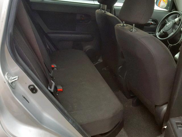 JTLKE50E591082709 - 2009 TOYOTA SCION XB SILVER photo 6