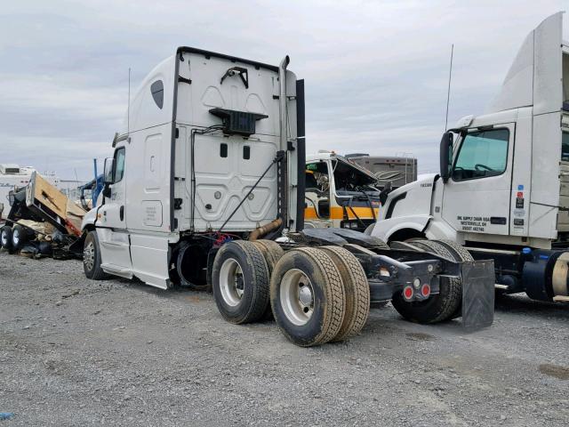 1FUJGLDV6DSBT0636 - 2013 FREIGHTLINER CASCADIA 1 WHITE photo 3