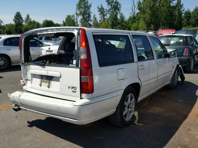 YV1LW56D7X2540781 - 1999 VOLVO V70 GLT WHITE photo 4