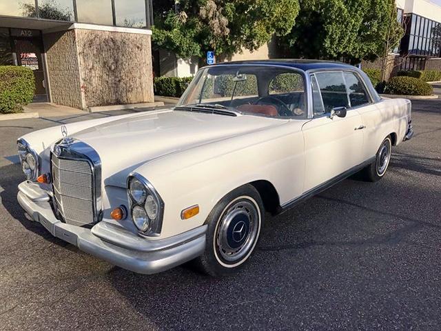 11102112087846 - 1967 MERCEDES-BENZ 250SE TWO TONE photo 1