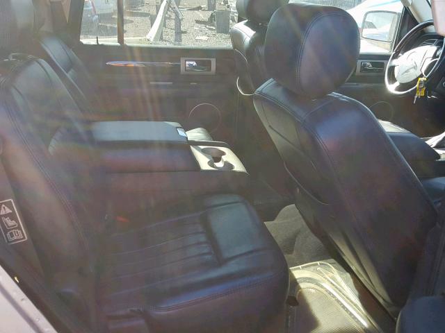 5LMFU27R63LJ34537 - 2003 LINCOLN NAVIGATOR Gümüş foto 6