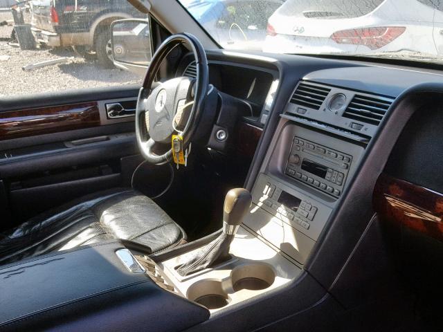 5LMFU27R63LJ34537 - 2003 LINCOLN NAVIGATOR Gümüş foto 9