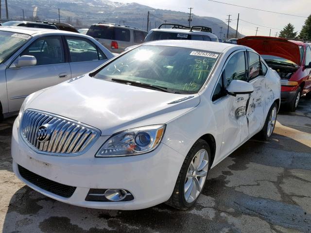 1G4PR5SK7G4144255 - 2016 BUICK VERANO CON WHITE photo 2