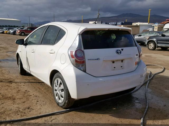 JTDKDTB36E1563660 - 2014 TOYOTA PRIUS C WHITE photo 3