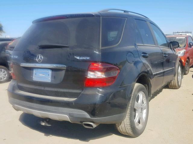 4JGBB86E48A388811 - 2008 MERCEDES-BENZ ML 350 BLACK photo 4