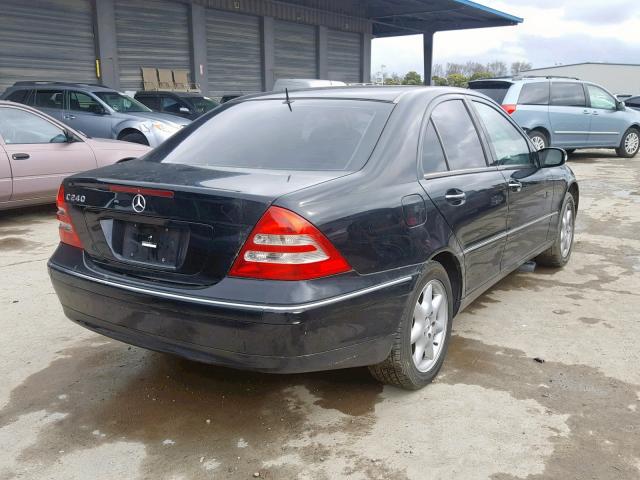 WDBRF61J22F159245 - 2002 MERCEDES-BENZ C 240 BLACK photo 4