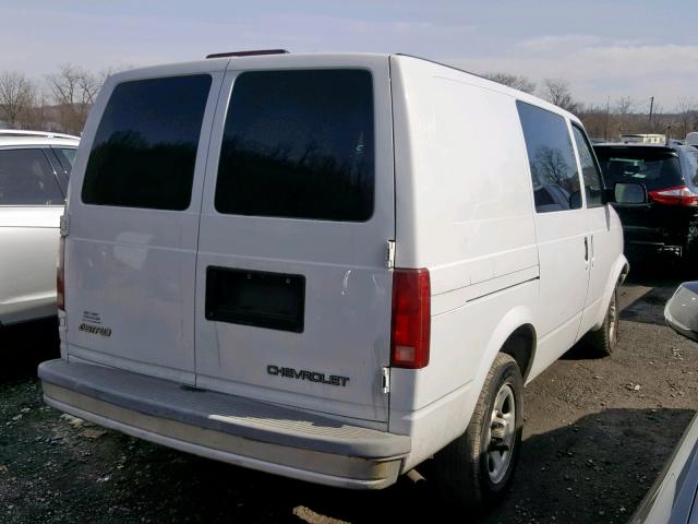 1GCDM19X05B107881 - 2005 CHEVROLET ASTRO WHITE photo 4