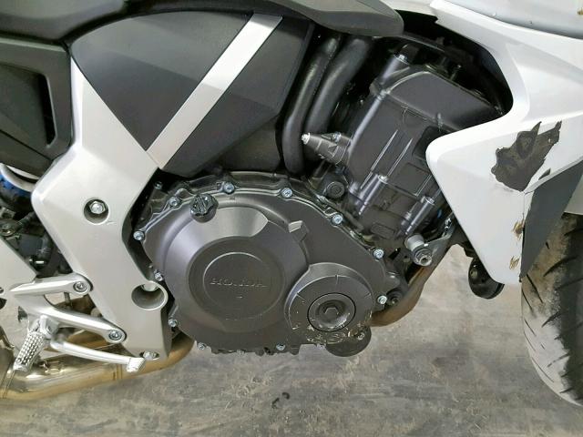 ZDCSC6019DF210023 - 2013 HONDA CB1000 R WHITE photo 7