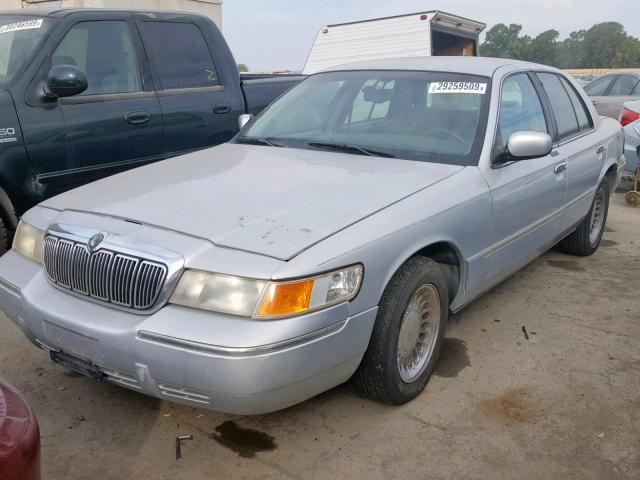 2MEFM75WXWX693513 - 1998 MERCURY GRAND MARQ SILVER photo 2