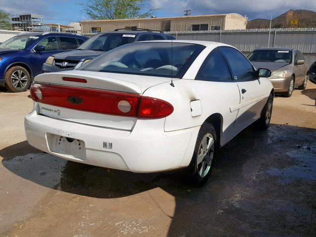 1G1JF12F357148550 - 2005 CHEVROLET CAVALIER L WHITE photo 4