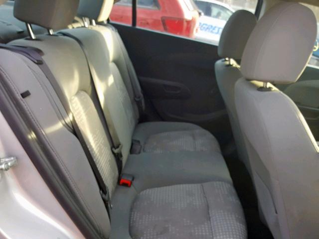 1G1JB5SH1F4137781 - 2015 CHEVROLET SONIC LS SILVER photo 6