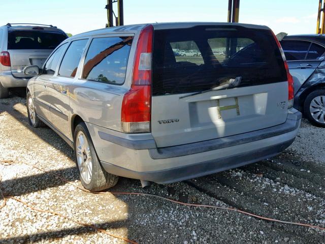 YV1SW53D312064634 - 2001 VOLVO V70 T5 TUR SILVER photo 3