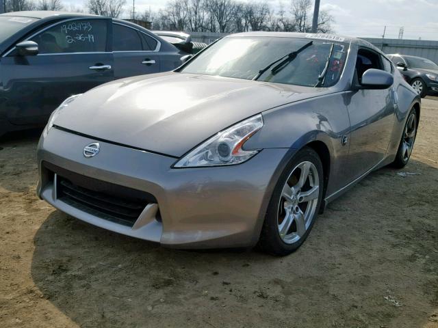 JN1AZ44E59M403973 - 2009 NISSAN 370Z SILVER photo 2