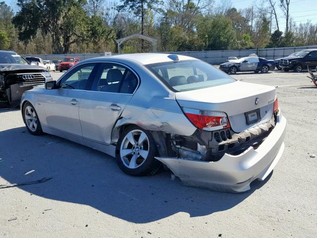 WBANE53546CK81302 - 2006 BMW 525 I GRAY photo 3