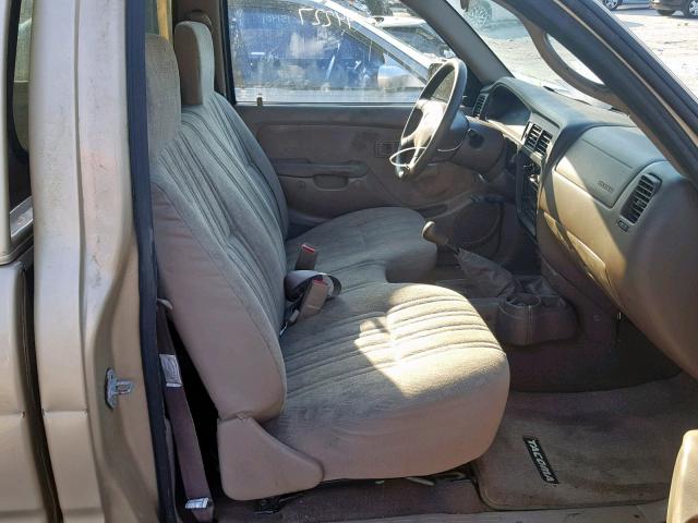 5TENL42N31Z771924 - 2001 TOYOTA TACOMA TAN photo 5