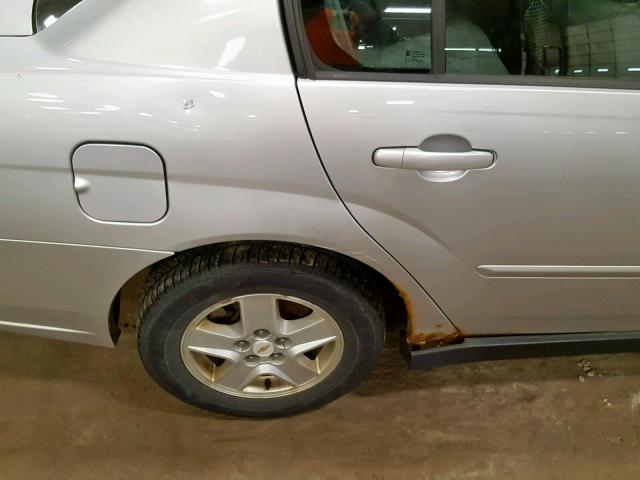 1G1ZT528X5F231659 - 2005 CHEVROLET MALIBU LS SILVER photo 9