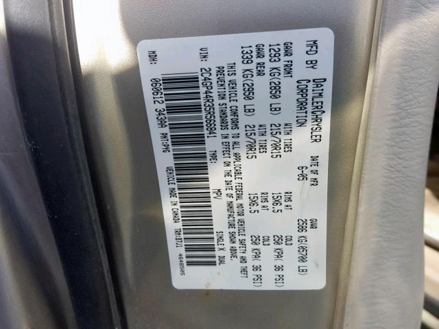 2C4GP44R35R566841 - 2005 CHRYSLER TOWN & COU BEIGE photo 10