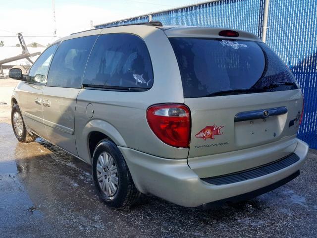 2C4GP44R35R566841 - 2005 CHRYSLER TOWN & COU BEIGE photo 3