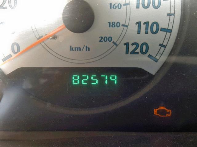 2C4GP44R35R566841 - 2005 CHRYSLER TOWN & COU BEIGE photo 8