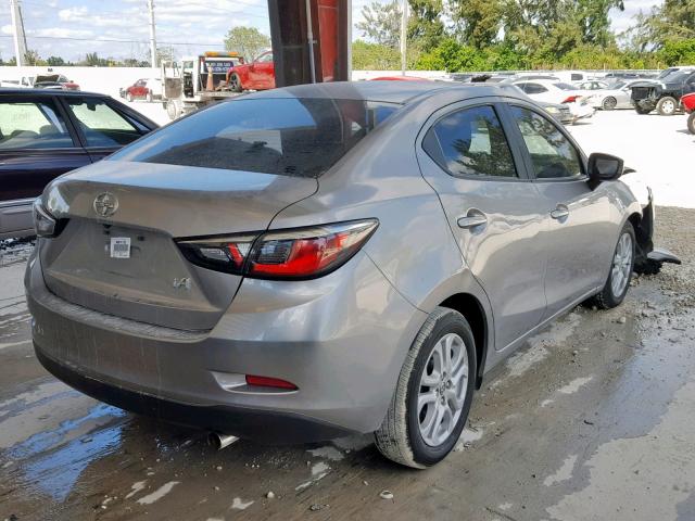 3MYDLBZV4GY114703 - 2016 TOYOTA SCION IA GRAY photo 4