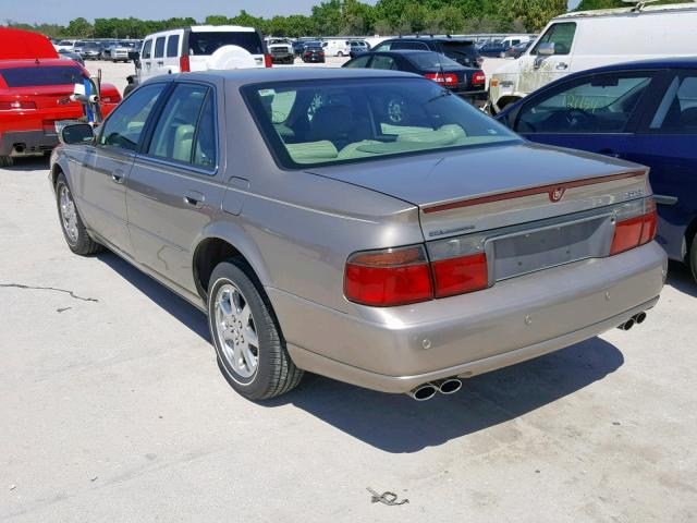 1G6KY549X2U271525 - 2002 CADILLAC SEVILLE ST TAN photo 3