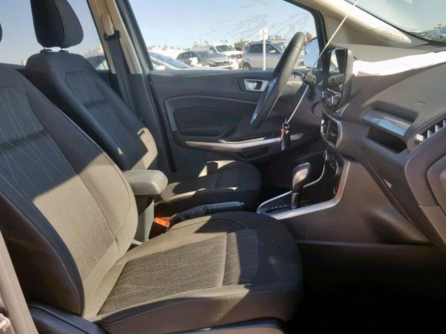 MAJ3P1TE9JC184480 - 2018 FORD ECOSPORT S GRAY photo 5