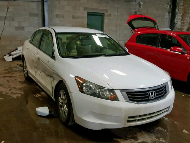 1HGCP26459A022387 - 2009 HONDA ACCORD LXP WHITE photo 1