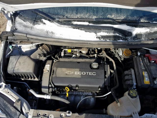 1G1JA6SH7F4215716 - 2015 CHEVROLET SONIC LS WHITE photo 7