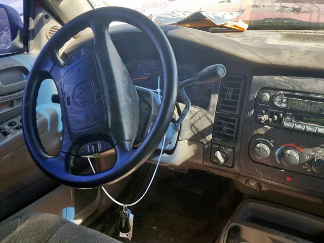 1B7GG22N61S197275 - 2001 DODGE DAKOTA RED photo 9