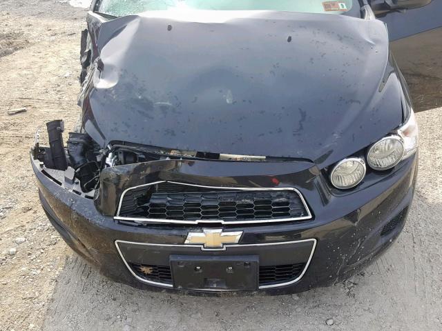 1G1JA5SH3F4101982 - 2015 CHEVROLET SONIC LS 黑色 照片 7