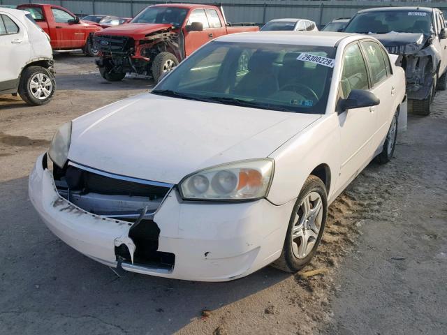 1G1ZS58NX8F149032 - 2008 CHEVROLET MALIBU LS WHITE photo 2